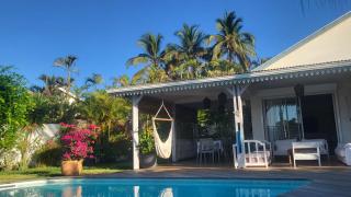 Belle villa avec piscine à 2 pas du lagon - 0