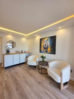 White Cottage Guesthouse - 2