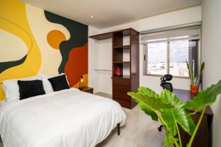 2BR Cozy with Infinity Pool & High-Speed WiFi - 2