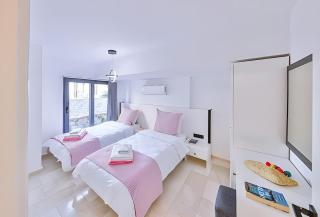 Villa Sura Elegant Kalkan Retreat,Sea View, Sleeps12 - 7