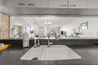 South Hampton 301 - 3