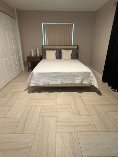 Cape Coral Beach House - 3