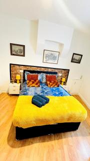 2-Bed Flat, Free Parking, Free Wi-Fi, Sleeps 4, NG7 - 3