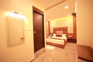 LUMARISE Premium Wayanad Business Hotel - 3