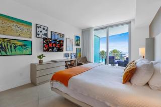 Lyfe Resort l Ocean Pool View Gym, Beach Access - 2