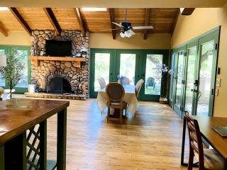 Sequoia Cabin by the River - 4