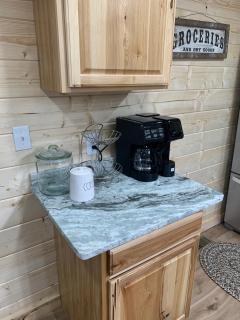 Treasured Moments Tiny Cabin Cottage - 7