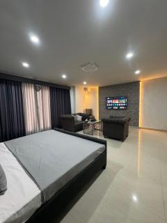 Super Executive & In the Heart of Bahria phase 7 - 8