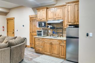 Gateway to Yellowstone! Modern Island Park Cabin - 9