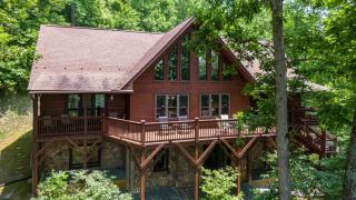 Raccoon's Paw Lodge - 0