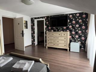 Casa Rosa by MANAGR - 7