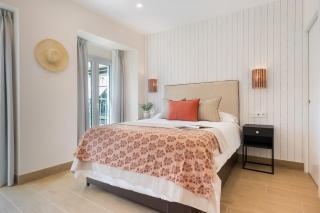 Apartamentos Plaza del Salvador - 7