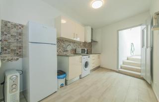 B21 - Oliveira Cozy Flat - 1