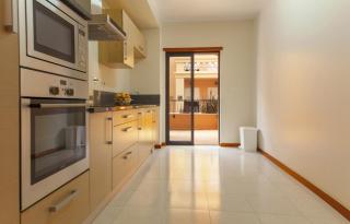 B27 - LuzBay 2 Bed Apartment - Luz - 1