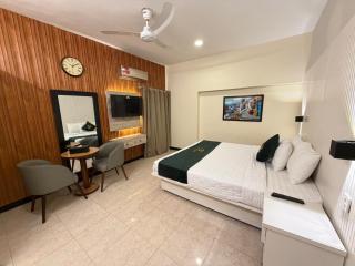 The Minimalist F-7 Markaz - 8