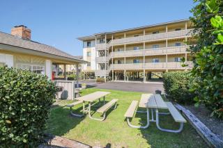 33C Lighthouse Point - 7