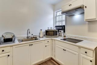 Hike & Sip in North Georgia: Apartment w/ Deck - 9