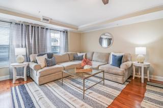 104 Pelican's Landing - 8