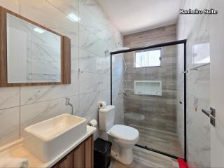 Casa novíssima com 2 quartos e 2 wc, 10 a 15 min centro e atrativos - 2