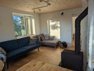 Cozy apartment with a fireplace in Loksa - 4