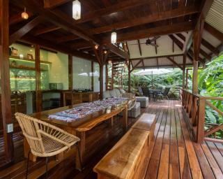 Villa Colibri - Secluded Villa - Short Stroll to Beach, Shops & Restaurants - 2