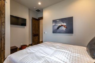 On Eagle's Wings at Eagles Nest - 2