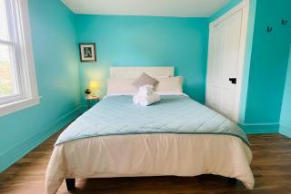 Downtown Lancaster Retreat - Amish County - 6