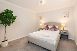 Great Portland Apartment - 1