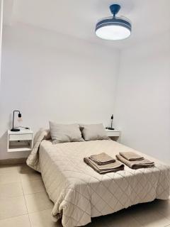 662 Boutique Apartment Pool - 6