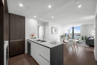Docklands 3BR - 4