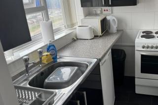 1BR in Blackpool l Sleeps 4 l Contractors - 1