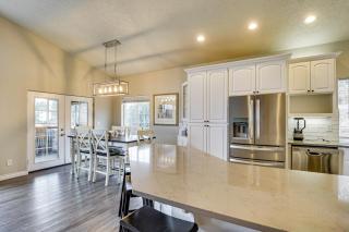 3 Mi to Dtwn Salem Cozy Gem with Sunroom! - 4