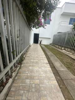 Grande y Hermoso apartamento urbano - 8