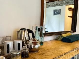 Rowinrich Cottages - 6