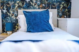 3 Bed house - Free Parking - Free Wifi - 7