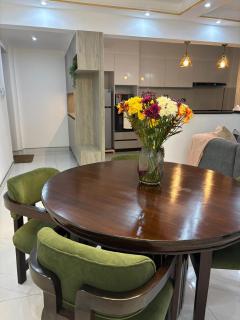 Resort-Style 3BR Apt - Pool, Gym, Football & More - 3