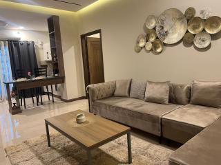 Executive 1-Bed Luxury Apartment with City View ! Zeta Mall Islamabad - 5