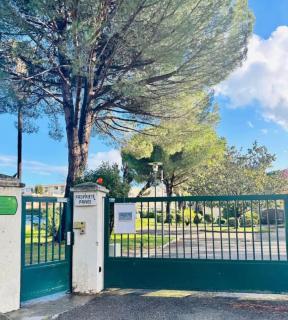 Charming bright studio in Mandelieu-la-Napoule - 2