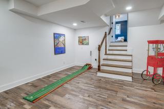 Upscale Family Retreat Near DC and Georgetown! - 3