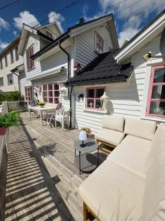 Sjarmerende perle med utsikt mot fjorden - 3