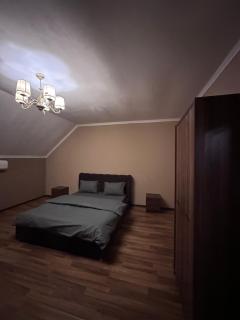 Silver Star House - 1