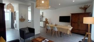 la maison d'AVA - 0