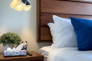 Beach-front Studio & Rooftop Infinity Pool - 1