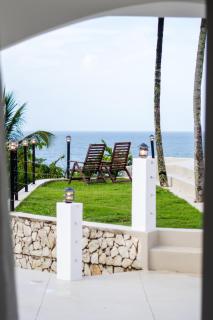 Villa Playa Colorada Eco-Luxury Beachfront Retreat - 6