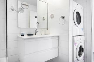 Boho Style 1BR AptSea View 1Min To Beach W&D - 5