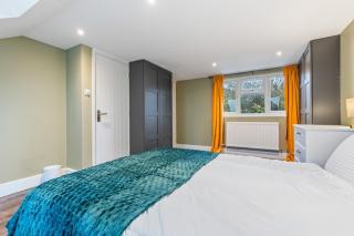 Long-Stay Ready in N14 Modern House, sleeps 8 - 8