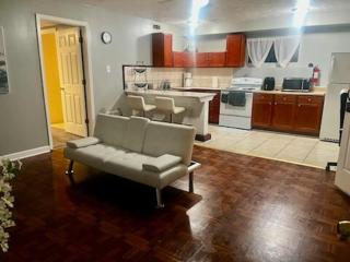 Cozy and Spacious Private Basement - 5