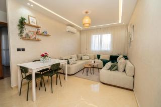 COZY STAY - 3min Airport - IPTV - NETFLIX - AC - 1