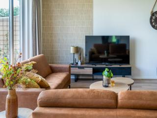 Spacious holiday home in Leons with garden - 2