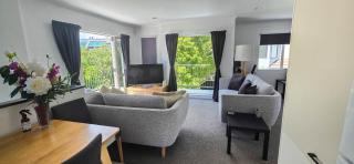 Sunkist tranquility in Mt Maunganui's Golden Triangle - 3